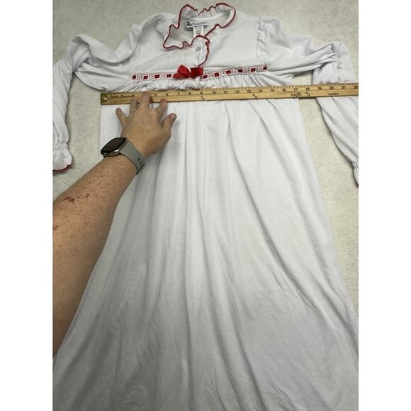 The Wooden Soldier Girls 12 Christmas Nightgown Clara White Red Nutcracker VTG - Picture 5 of 6
